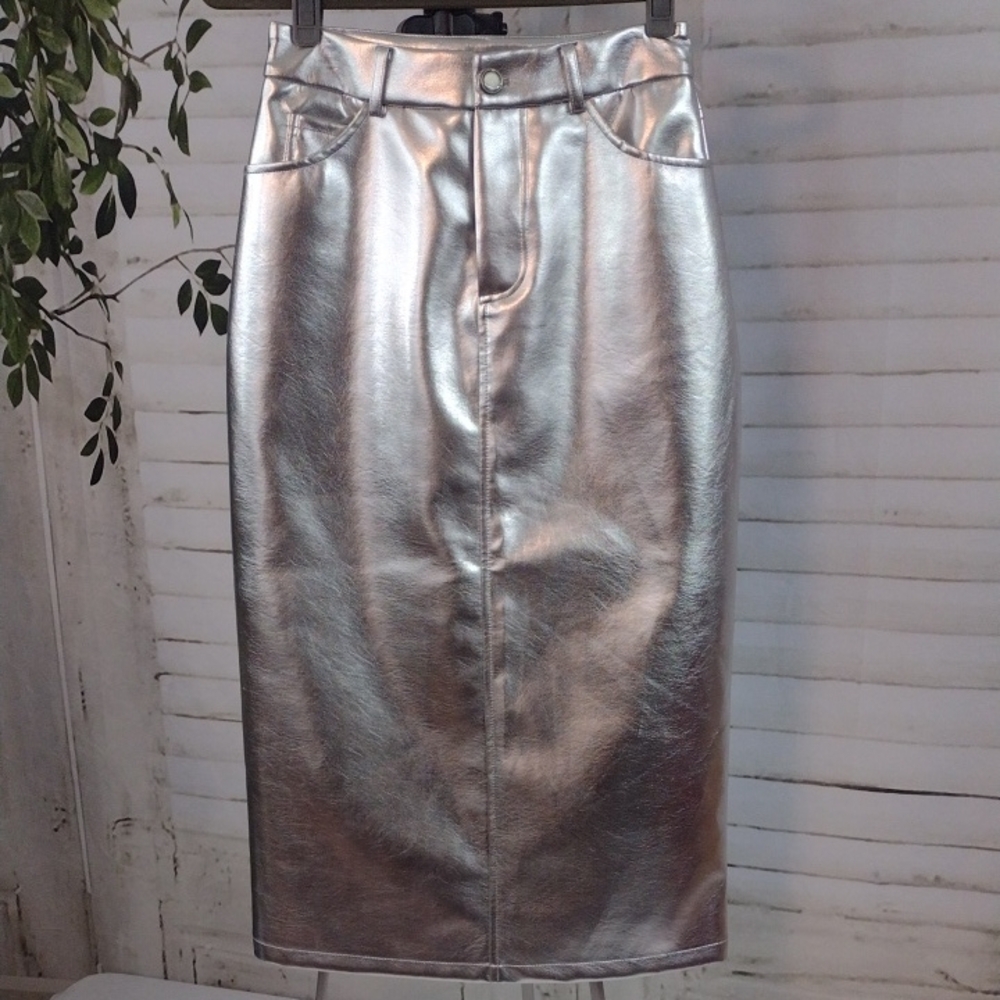 7 For All Mankind Shimmering Silver Pencil Skirt Size S